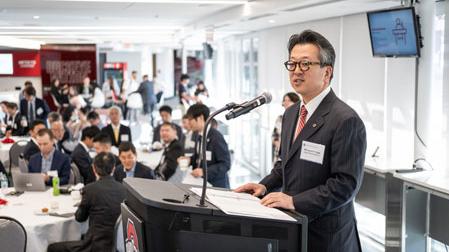 Hiroyuki Fujita speaks at the US-Japan workshop on the Ohio State campus